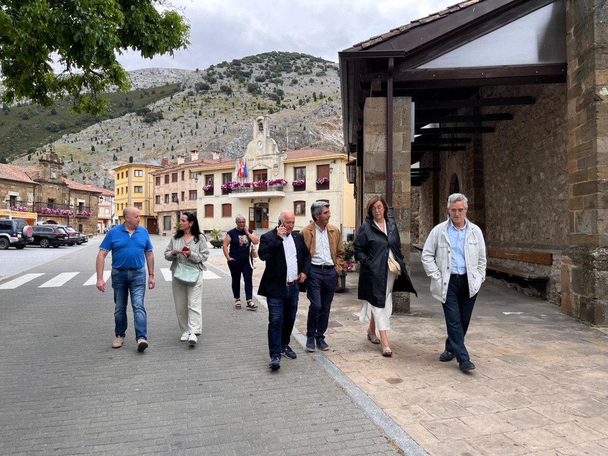 Visita diputacion palencia  velilla