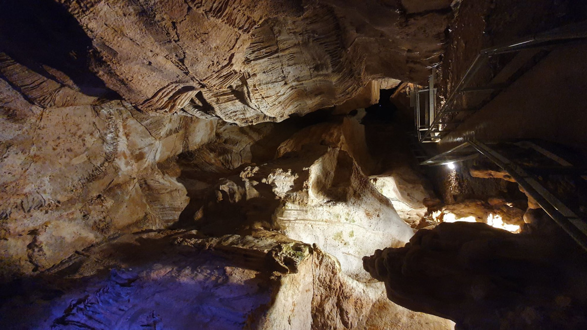 Cueva de los franceses