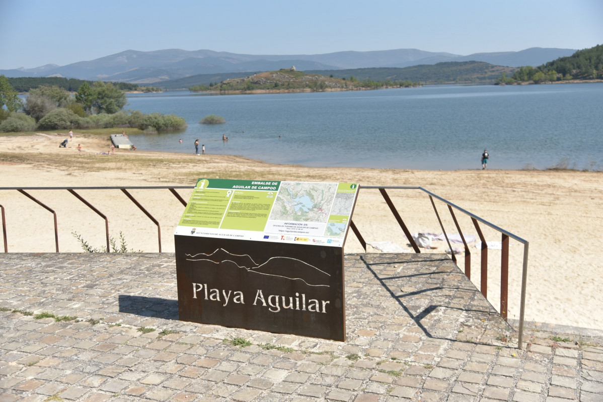 Playa embalse de aguilar