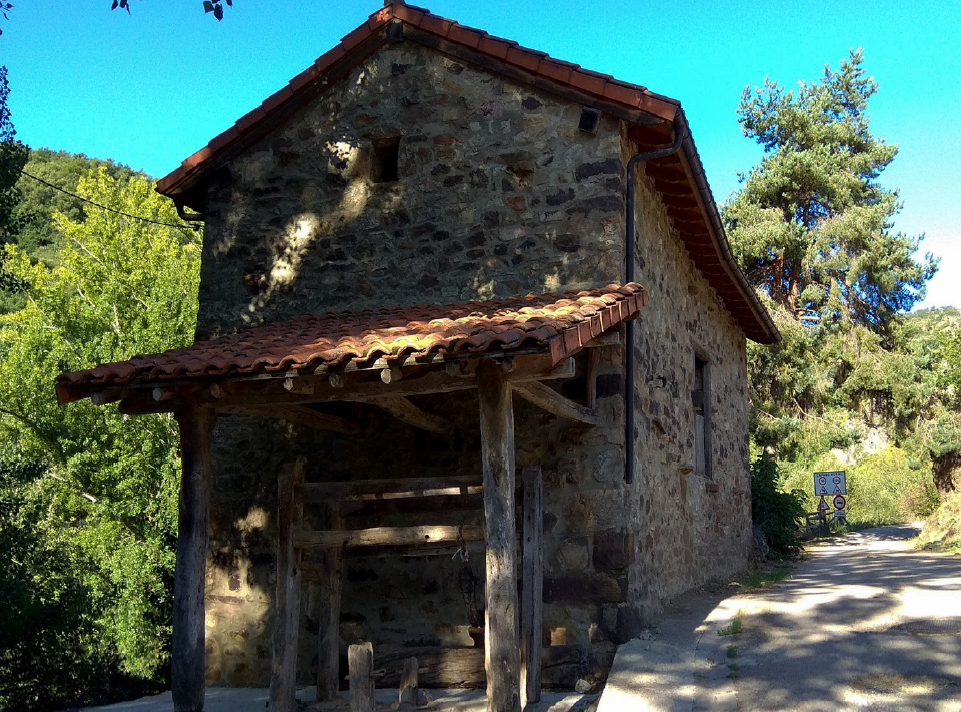 Toril corniero