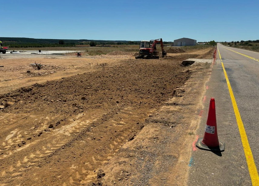 Obras acceso poligono de almanza
