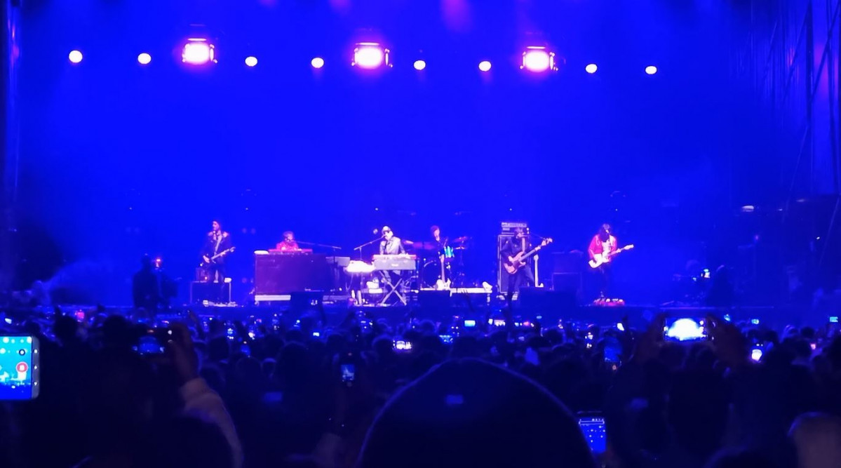 CapturaEspectacular puesta en escena de andrés Calamaro en Riaño