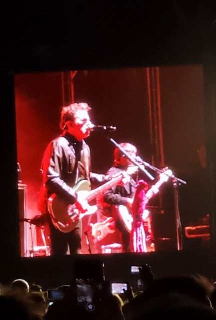 Calamro interpretando su conocido tema Te quiero