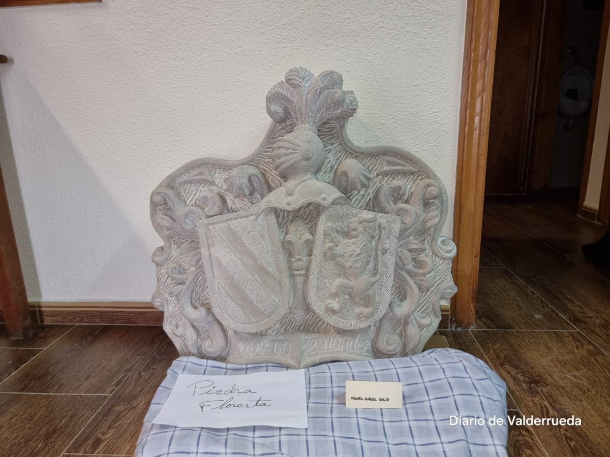 Exposicion artesanos madera de prioro (9)