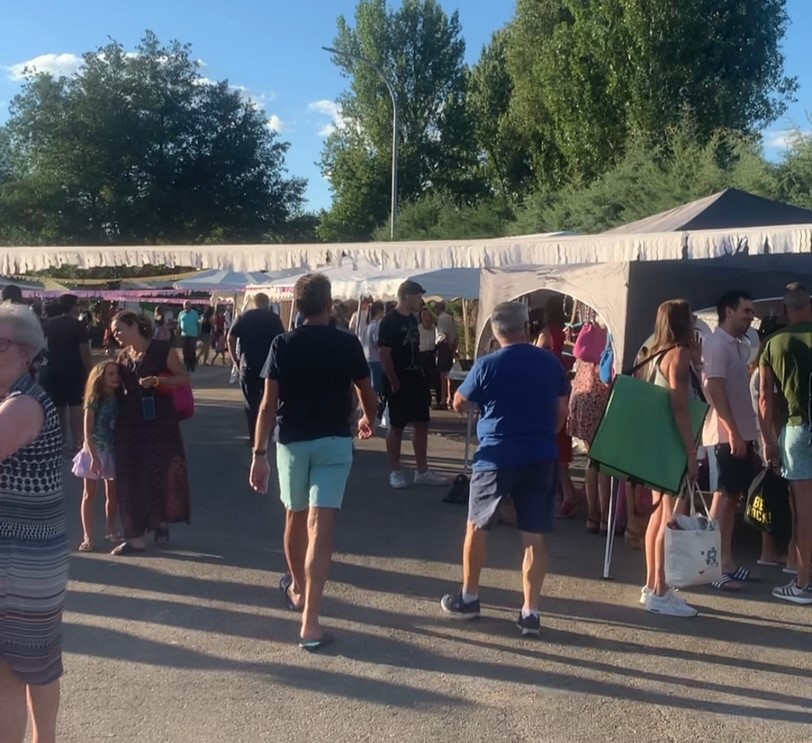 Feria artesanal barrio de nuestra seu00f1ora