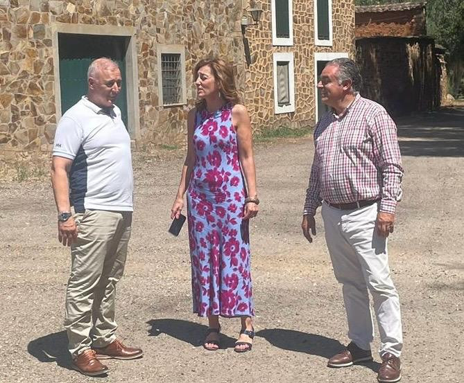 Visita obras castrillo de los polvazares