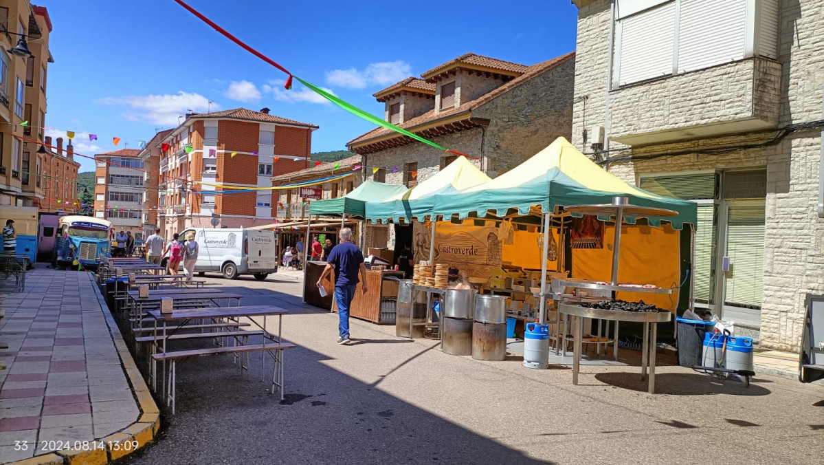 Feria de nuestra tierra cistierna 2024 (4)