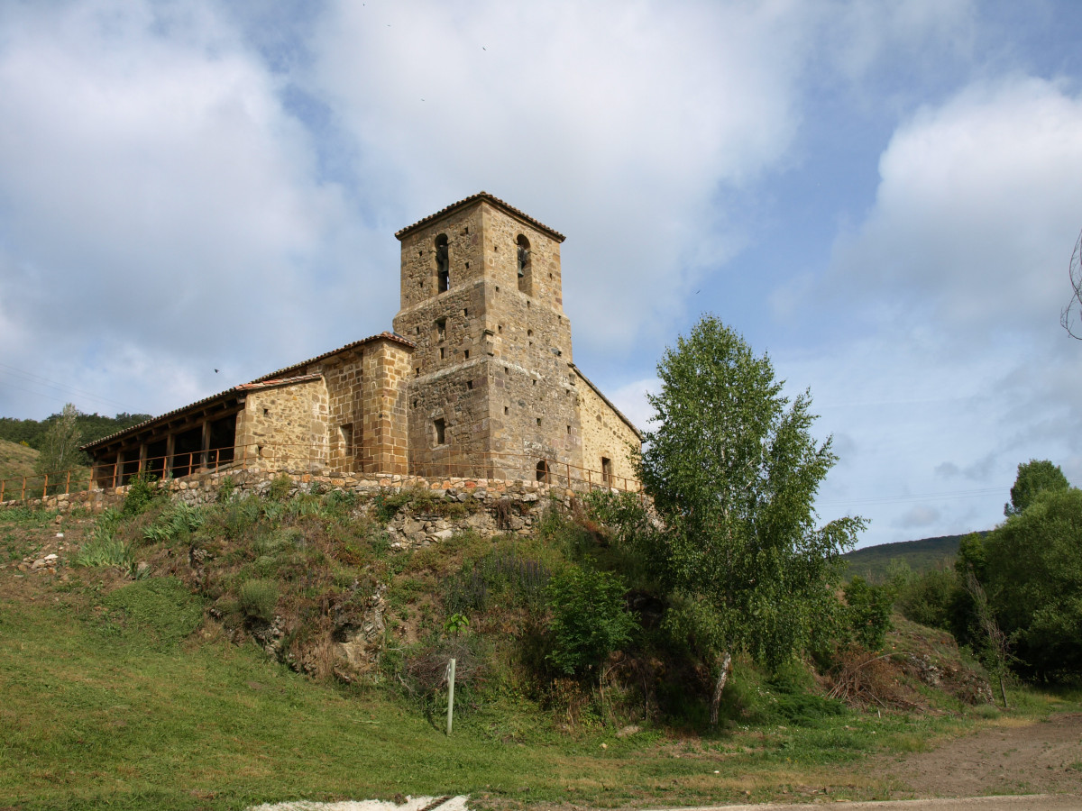 Iglesia de San Martin de Valdetuejar wikipedia