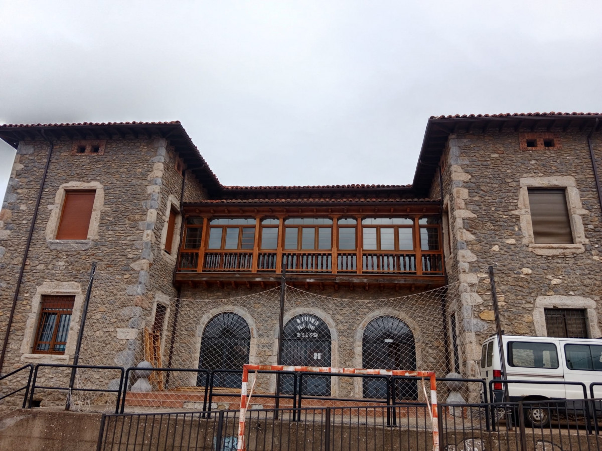 Obras balaustrada colegio prioro