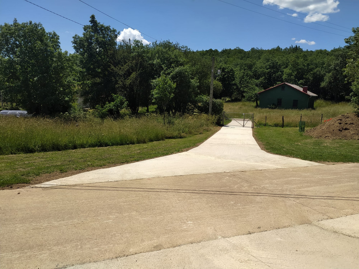 Nueva pavimentacion el valle barruelo (3)