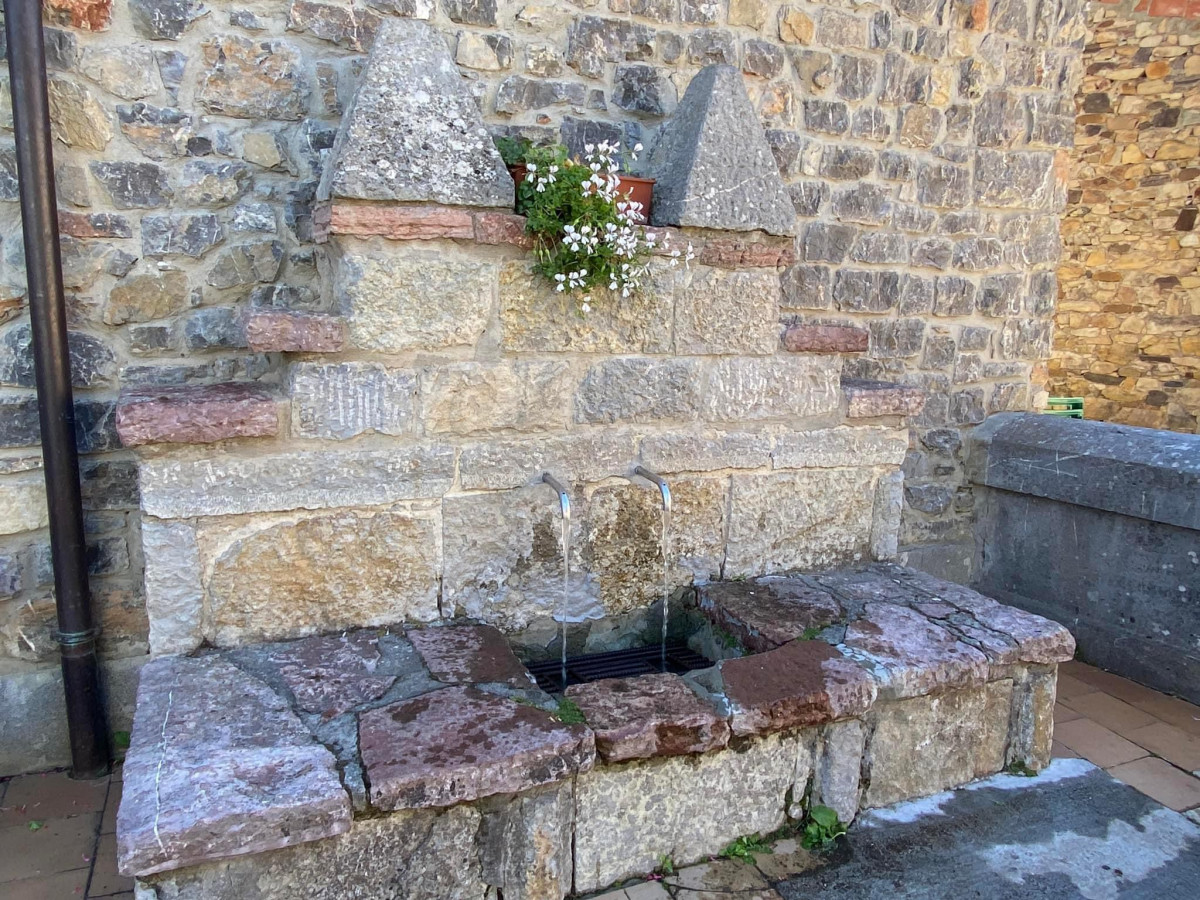Fuente de cremenes