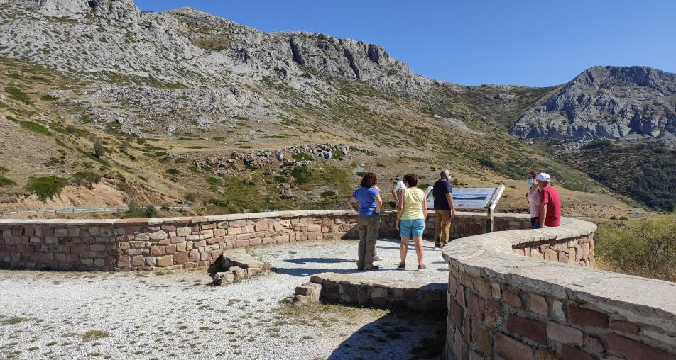 Ruta gigante del valle estrecho