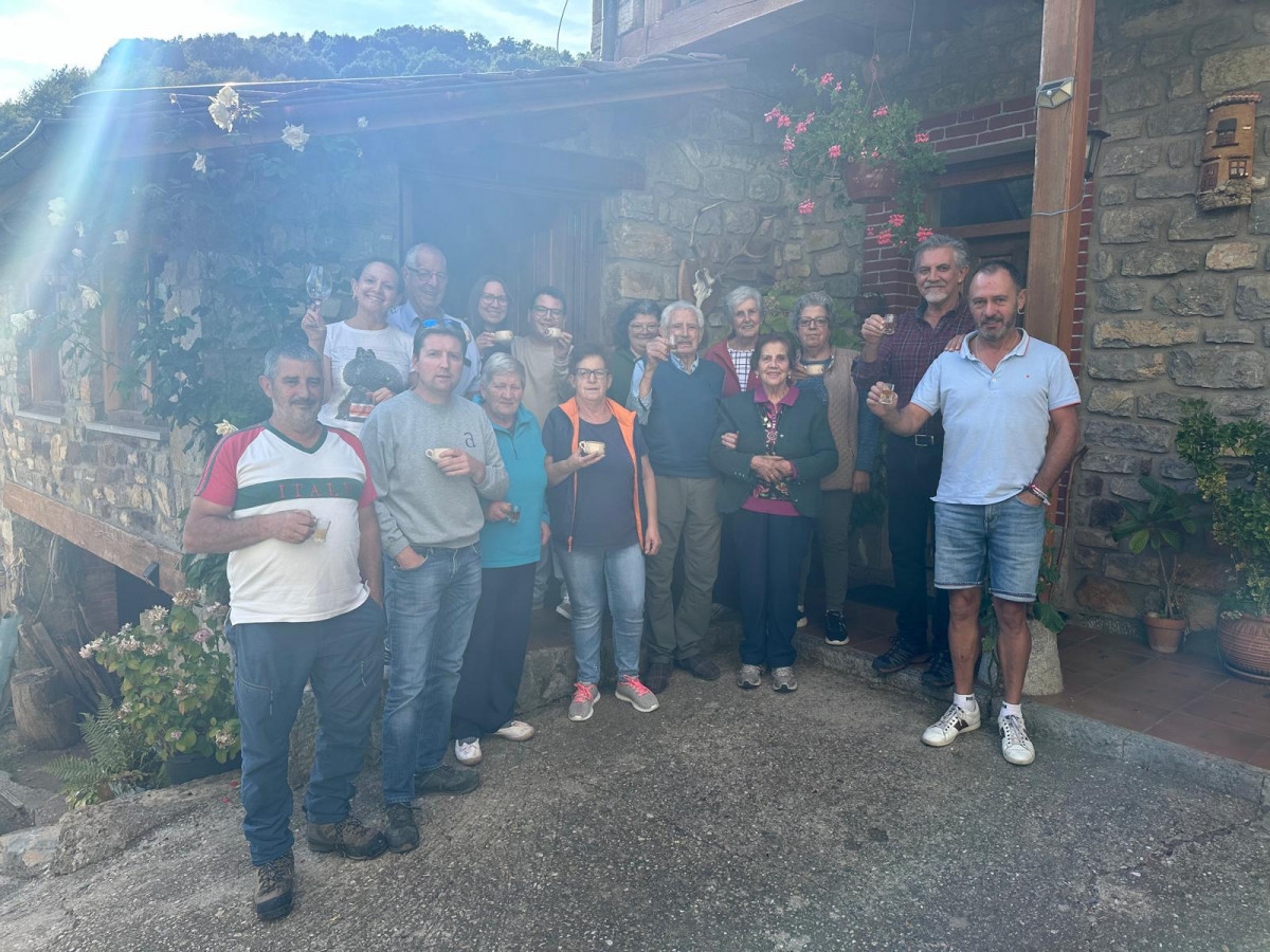 90 cumpleau00f1os de Francisco Corniero