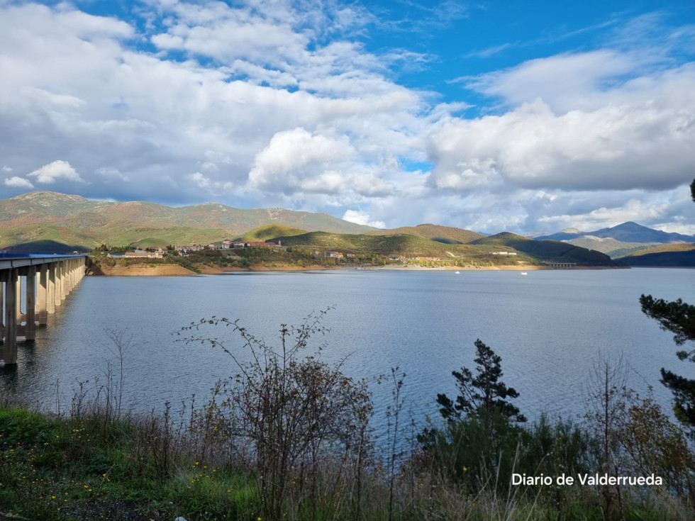 Embalse de riaño octubre 2024