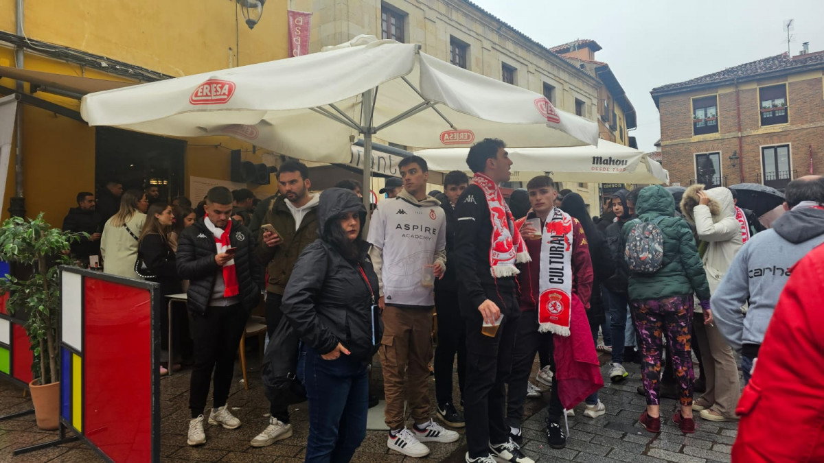 Ambiente derbi cultural leonesa ponferradina (3)