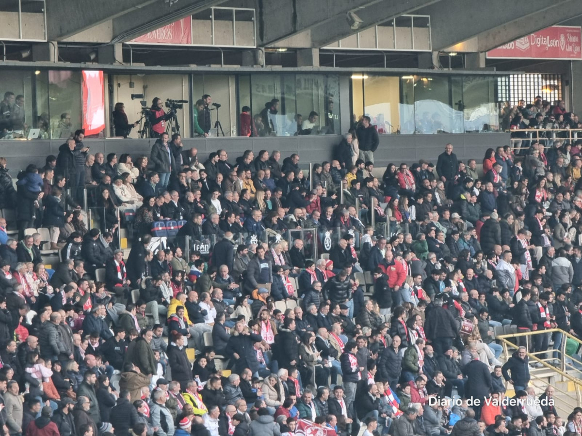 Ambiente derbi cultural leonesa ponferradina (15)