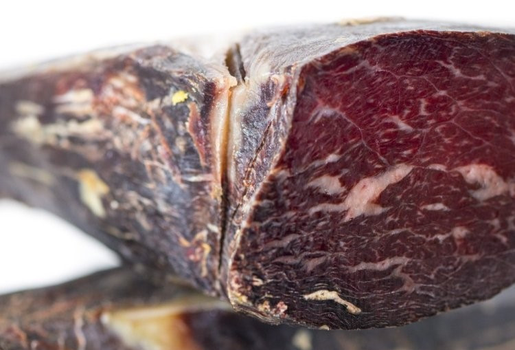 Suprema de cecina embutidos entrepeu00f1as
