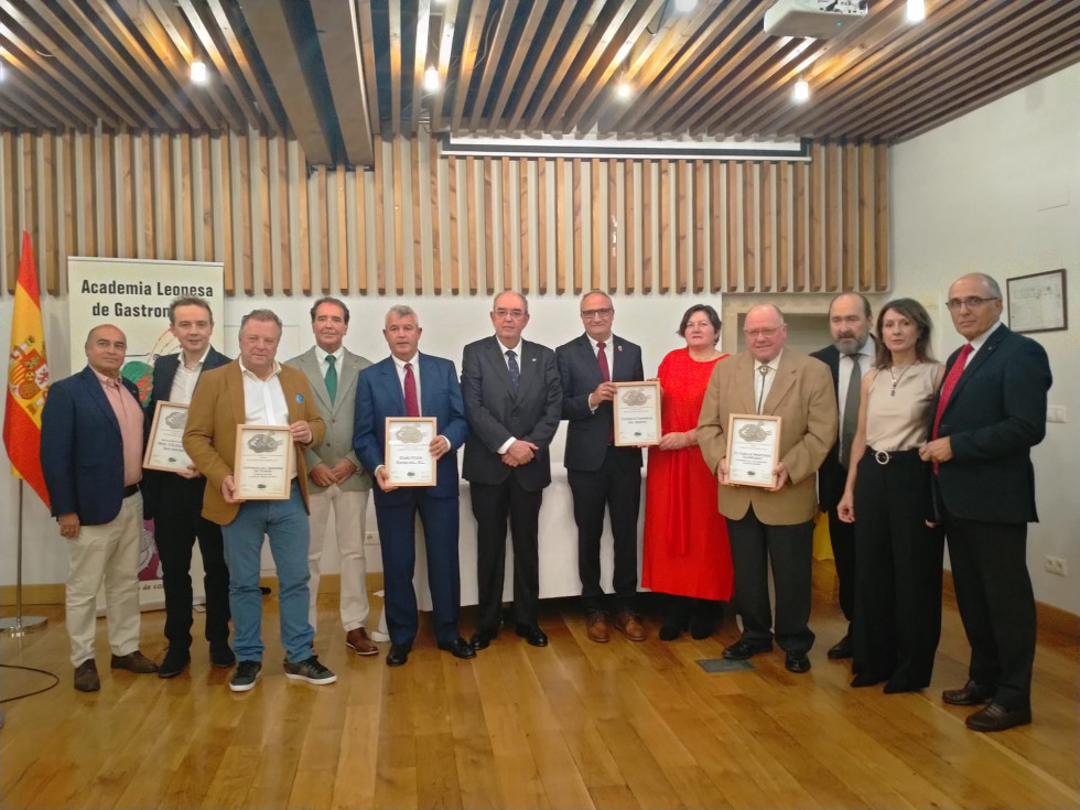 Premiados academia leonesa de gastronomia