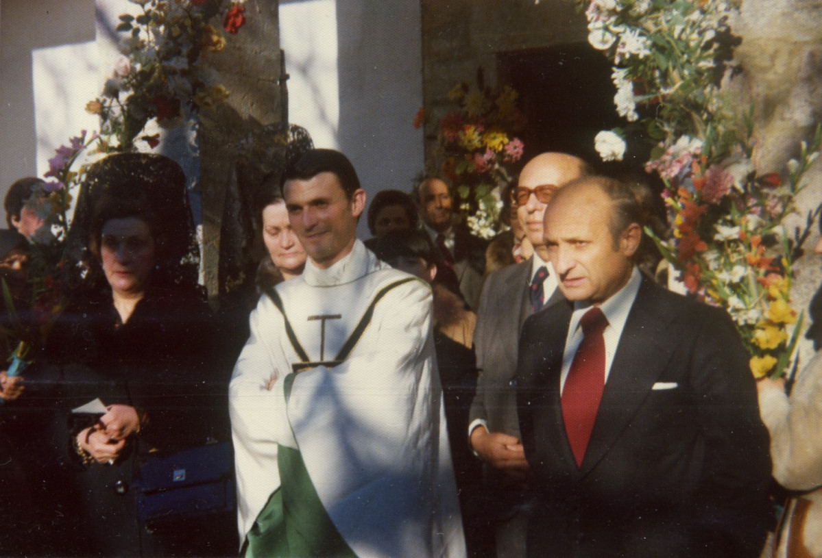 Pinada del mayo cantamisa 1974 lario (3)