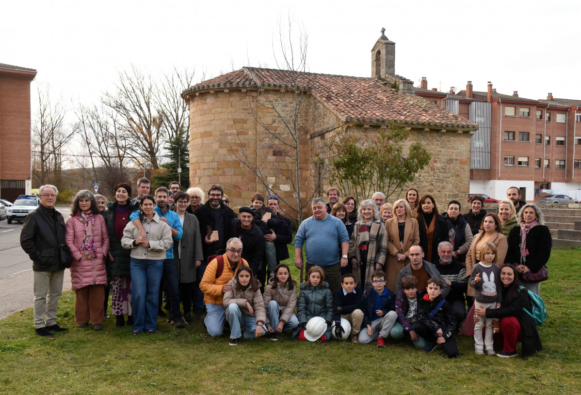 Foto Familia Árboles y Estrellas