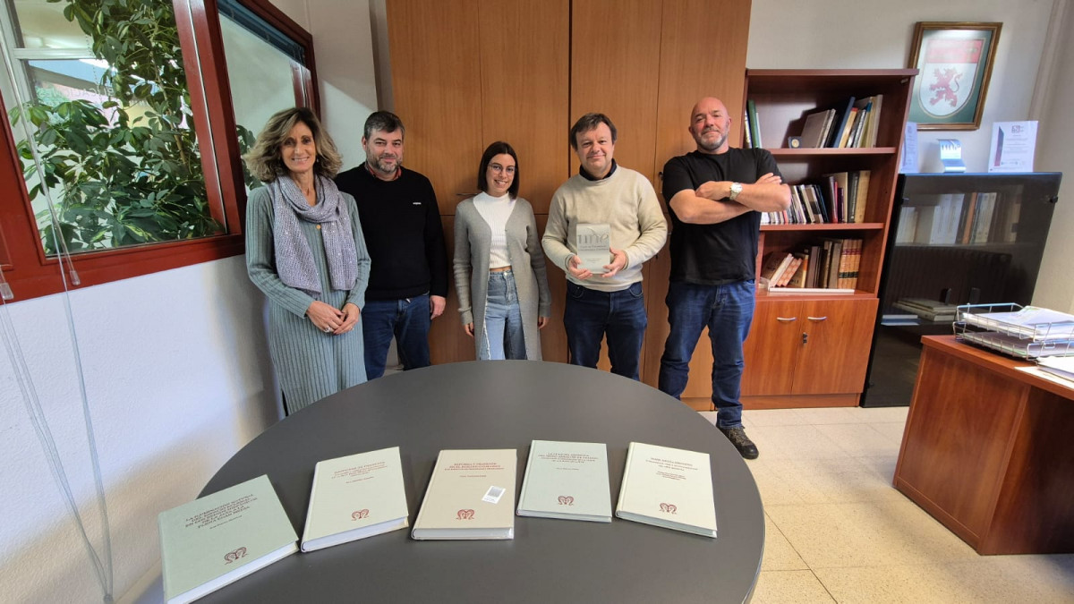 PublicacionesULE Premio (2)
