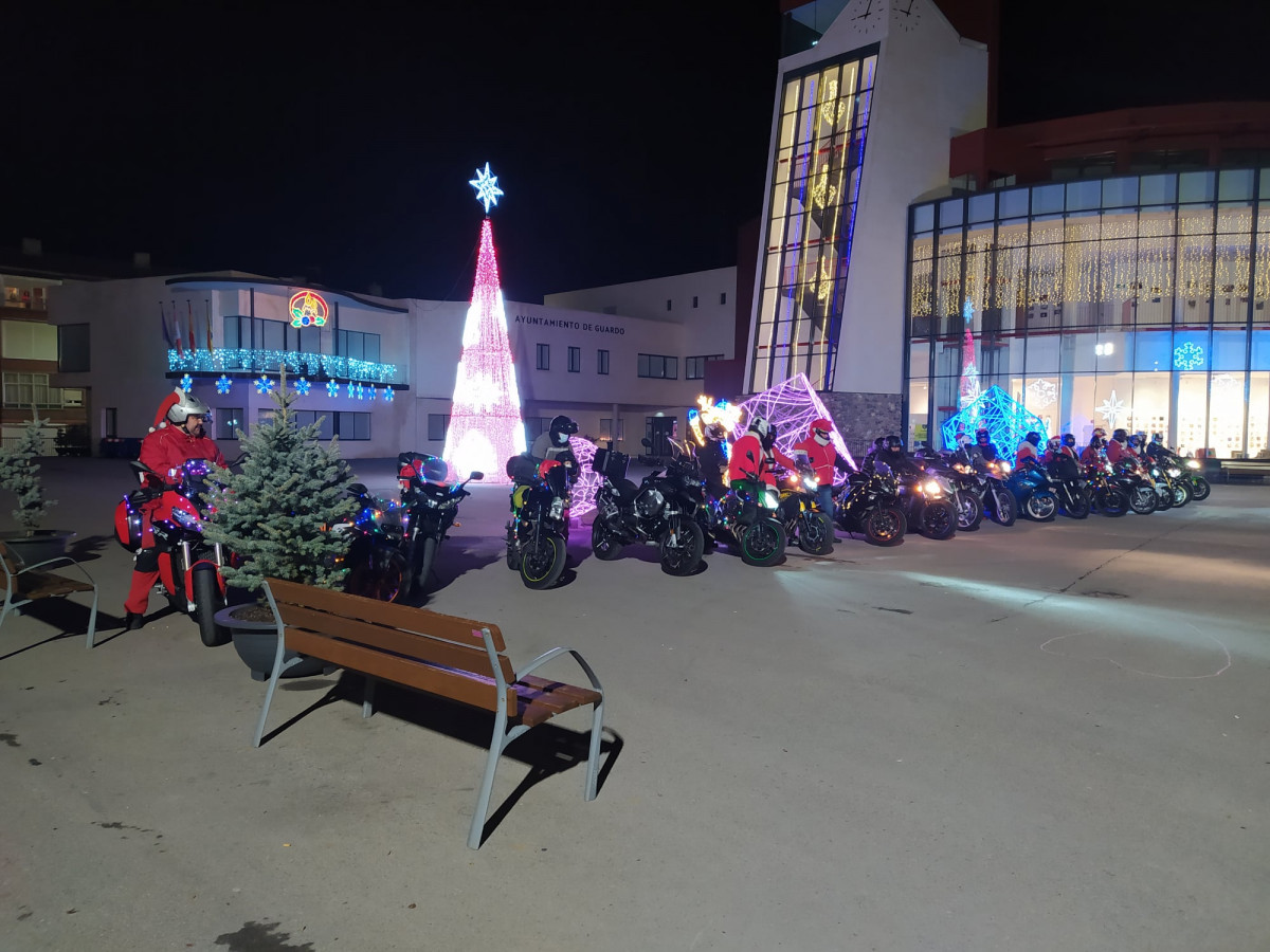 Papanoelada 2022 motoclub guardo