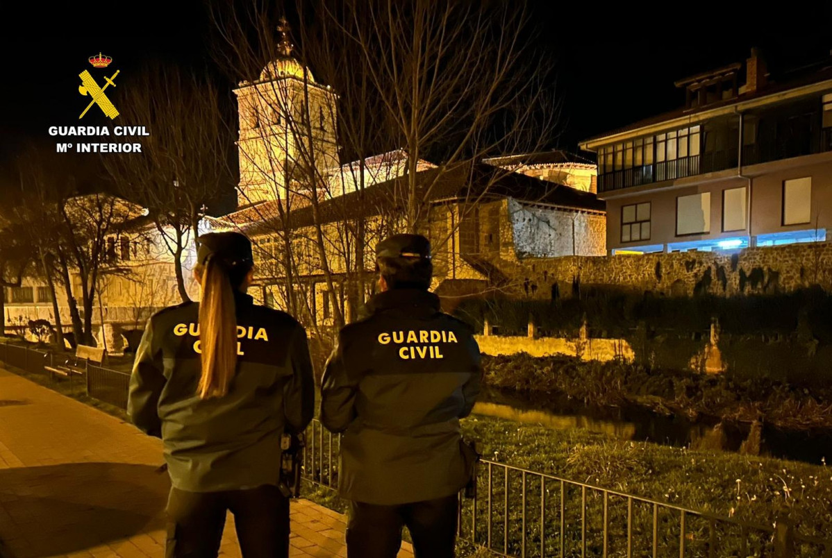 Guardia civil en aguilar
