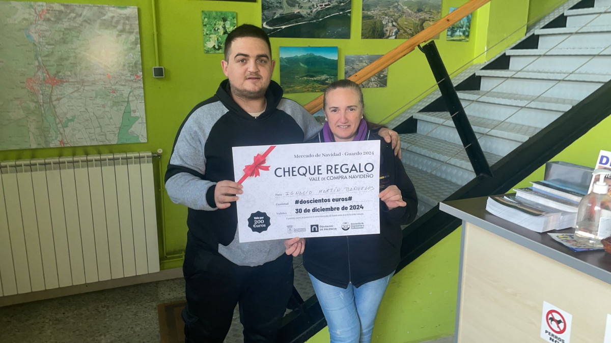 Premiados sorteo mercado navideu00f1o guardo (3)