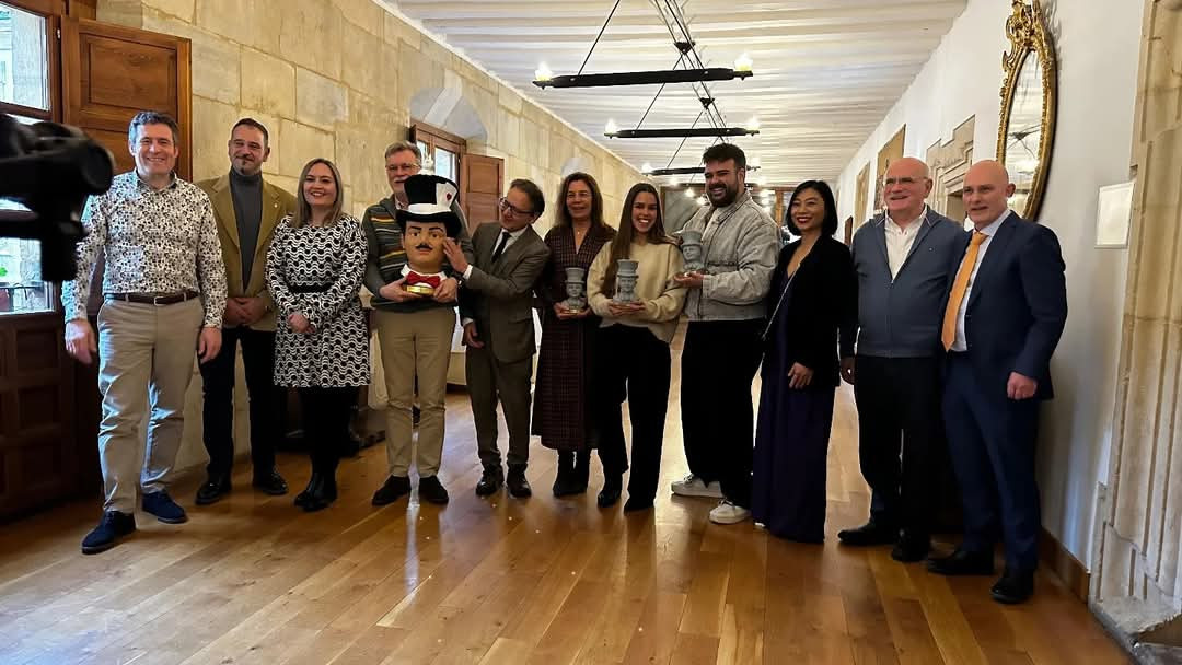 Premios festival internacional vive la magia 2024