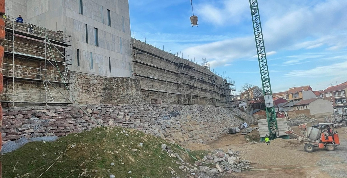 Restauraciu00f3n muralla Astorga II