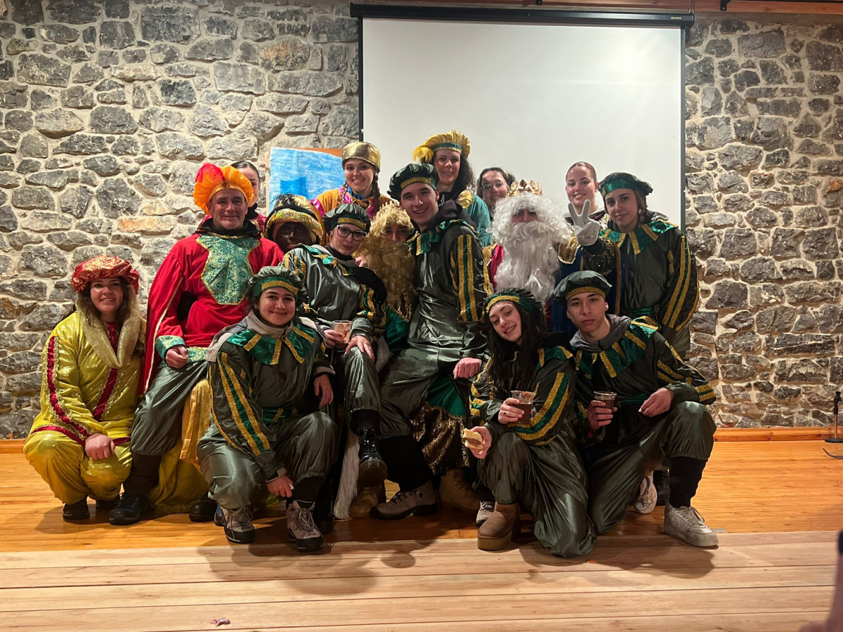 Reyes magos puebla de lillo 2025 (2)