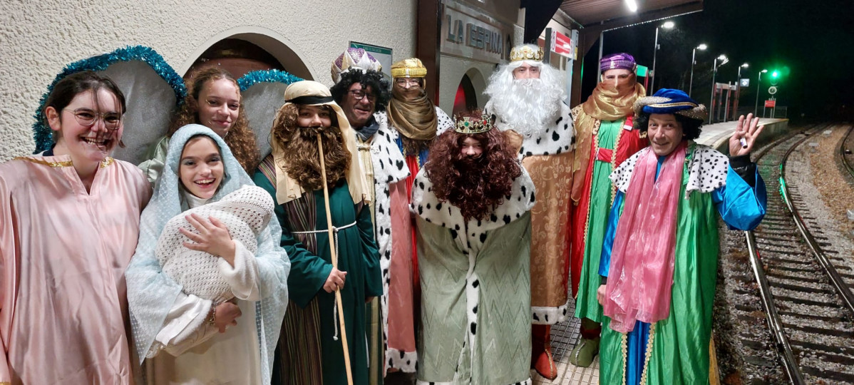 Reyes magos puente almuhey 2025 (2)