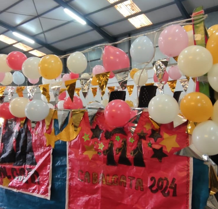 Reyes magos puente almuhey 2025 (3)