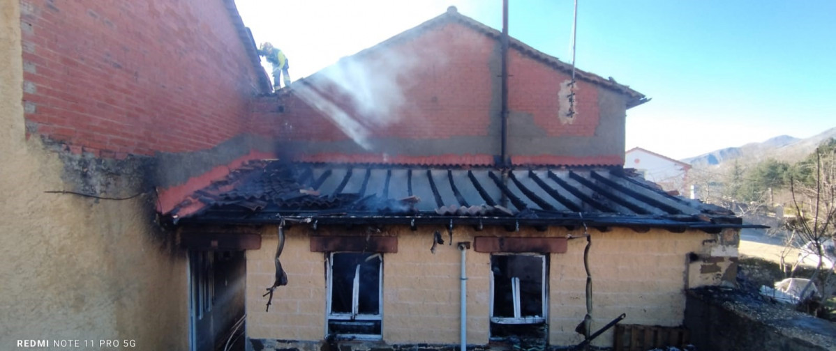 Incendio velilla de la peu00f1a