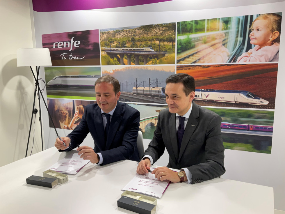 Acuerdo FUNDOS Renfe   Fitur 2025