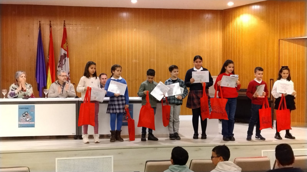 Sara aparicio aguilar concurso pequeños gigantes de la lectura