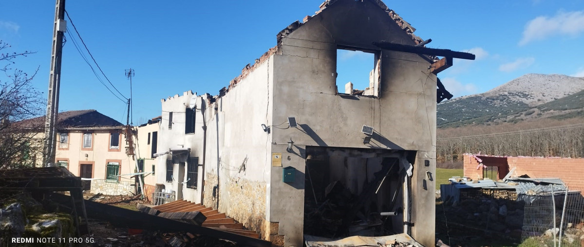 Incendio viviendas cantoral de la peu00f1a (2)
