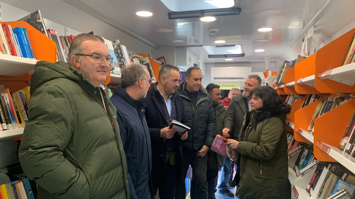 Bibliobubuses Du00eda25