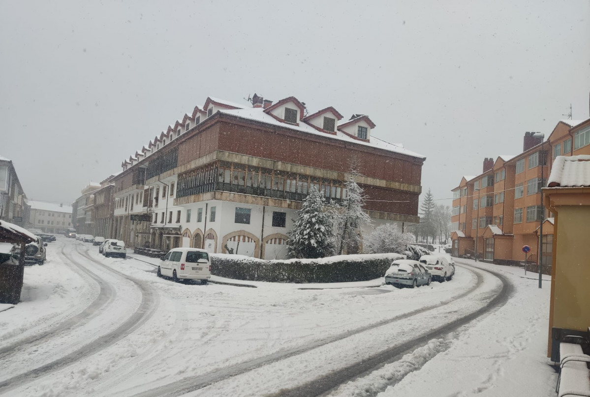 Riau00f1o nieve 2025 tomas recio