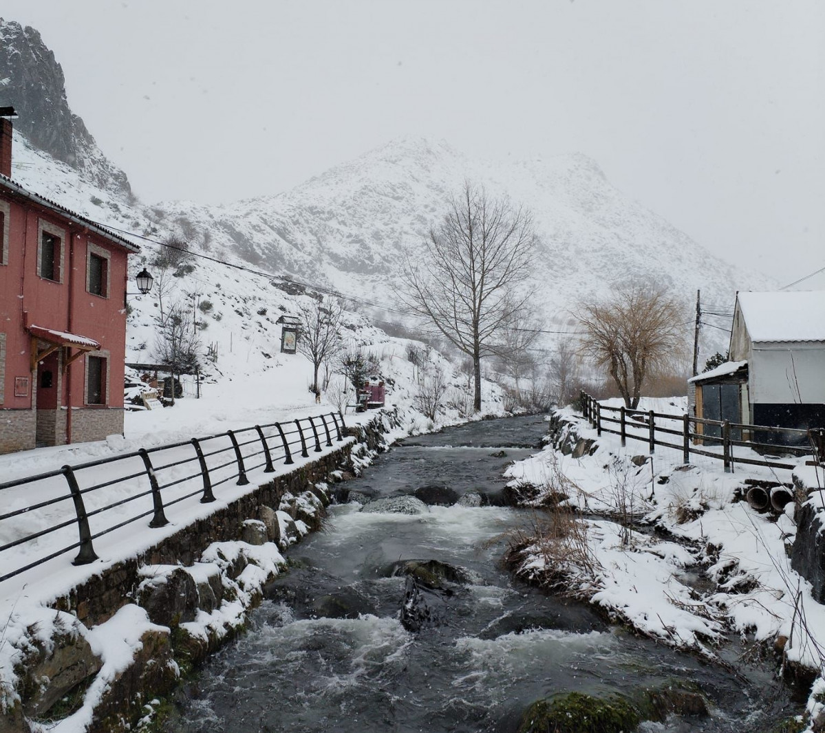Puebla de lillo nieve 2025 Emma Arcay (5)