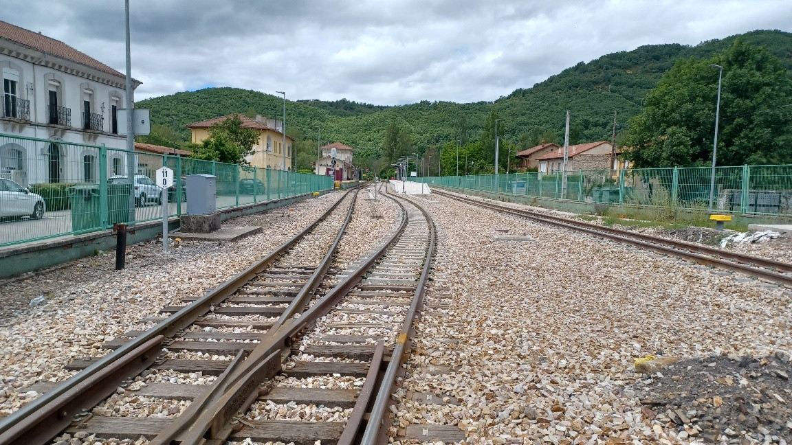 Estacion de feve leon guardo