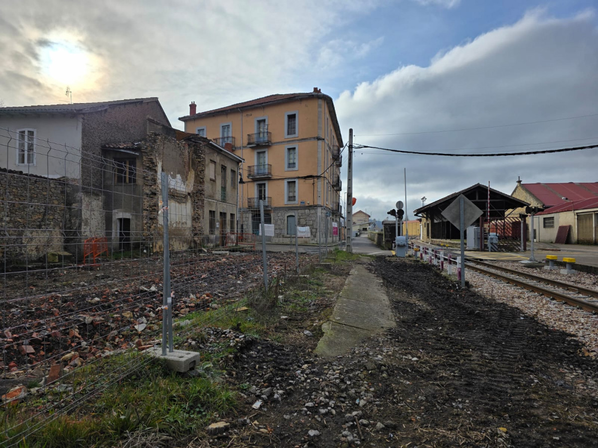 Obras calle economato cistierna (9)