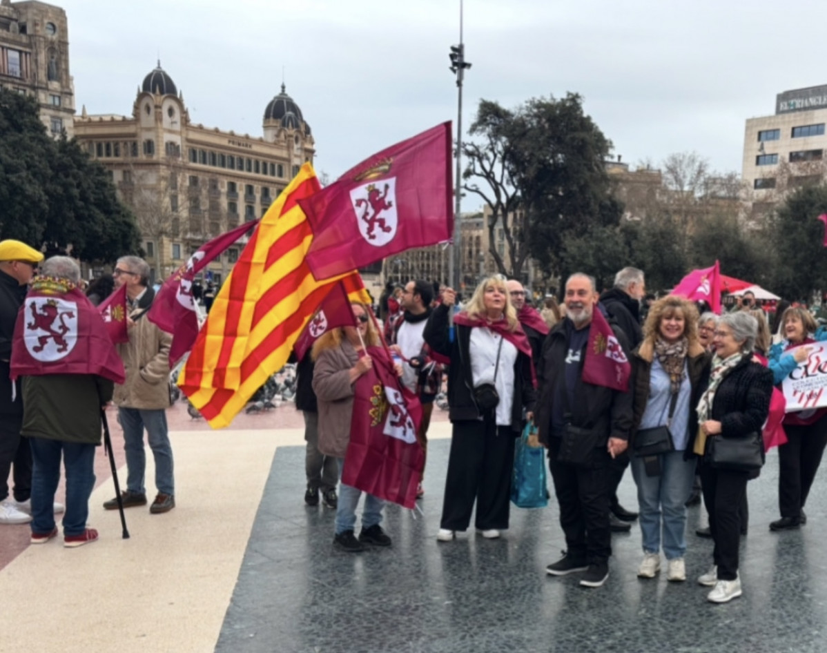 Manifestacion colectivo leonesista en cataluu00f1a barcelona