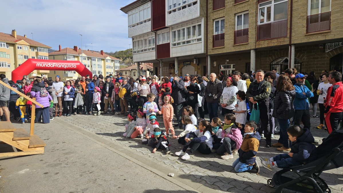 Carrera solidaria contra el cancer infantil riau00f1o 2024 (2)