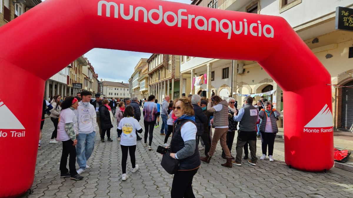 Carrera solidaria contra el cancer infantil riau00f1o 2024 (40) enrique martinez