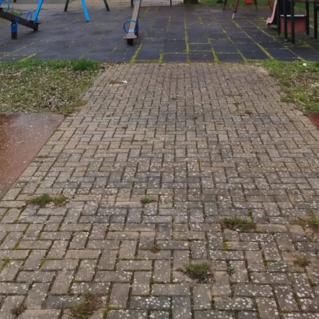 Parque infantil cistierna 3