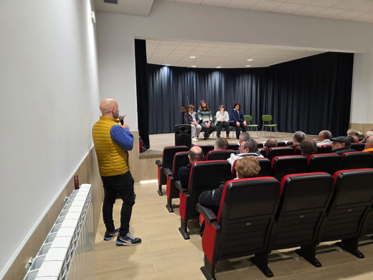 Reunion cistierna feve 14