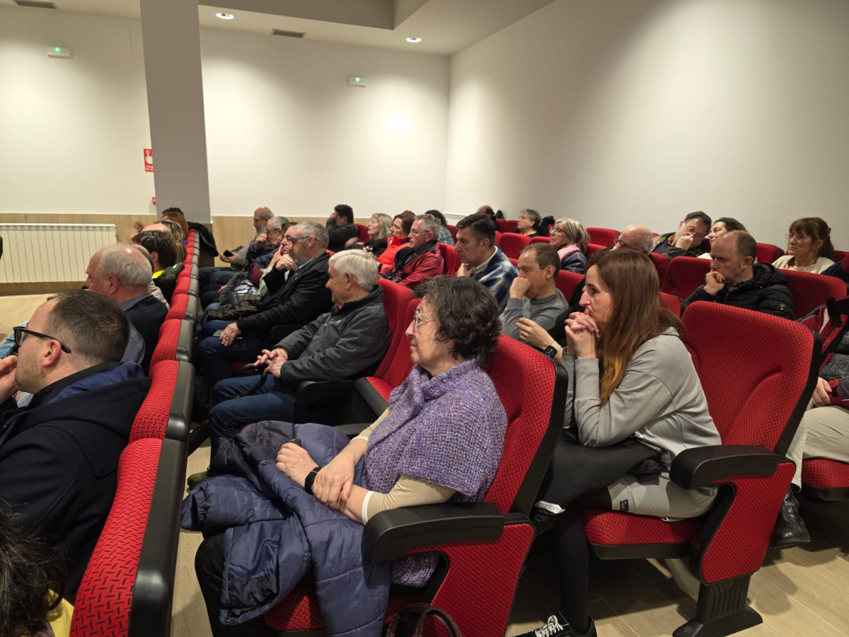 Reunion cistierna feve 12