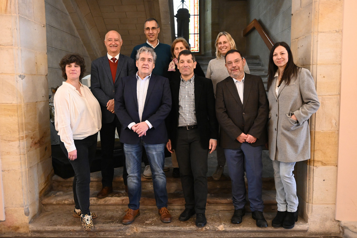 Firma convenio FIS Gullou00ecn 11.03.2025 4