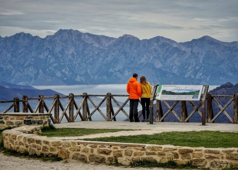 Mirador de piedrasluengas ayto la pernia 2